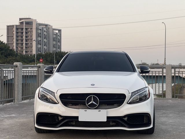 M-BENZ賓士 C300  第2張相片