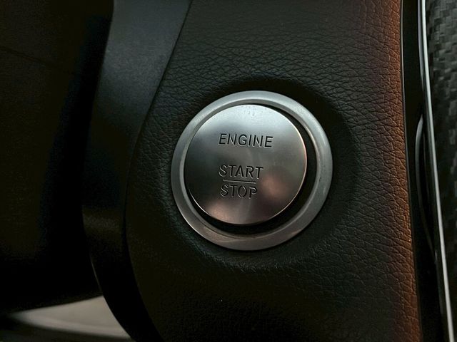 M-BENZ賓士 C300  第11張相片