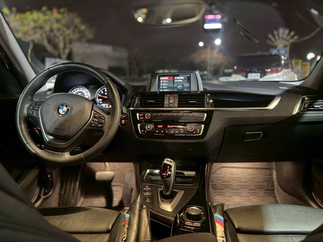 BMW寶馬 118I  第5張相片