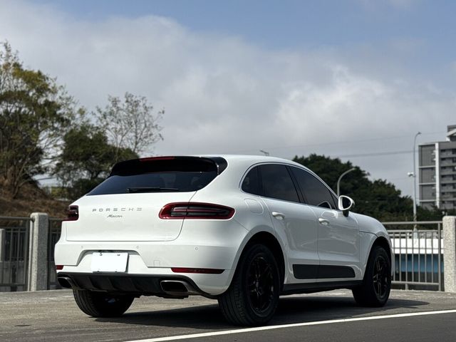 PORSCHE保時捷 MACAN  第2張相片