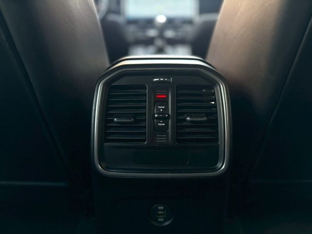 PORSCHE保時捷 MACAN  第15張相片