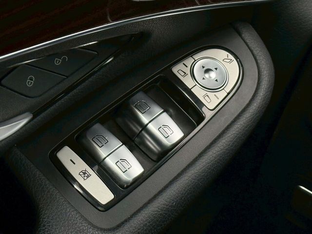 M-BENZ賓士 GLC300  第8張相片