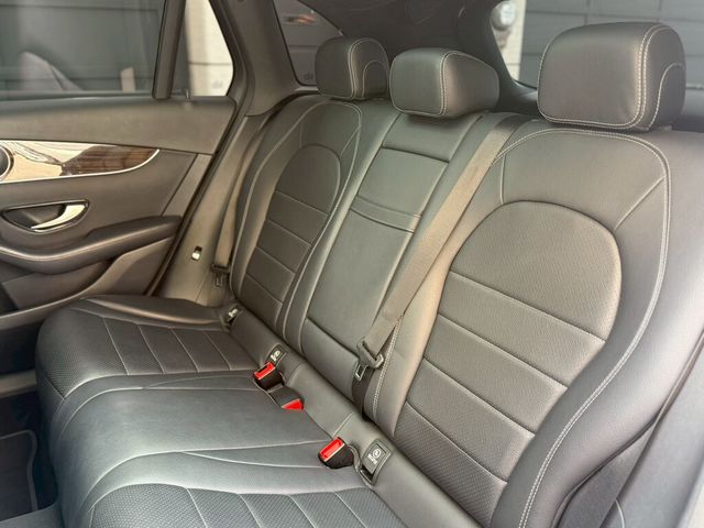 M-BENZ賓士 GLC300  第13張相片