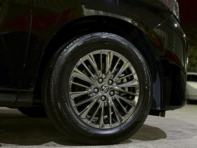 TOYOTA豐田 ALPHARD  第5張相片
