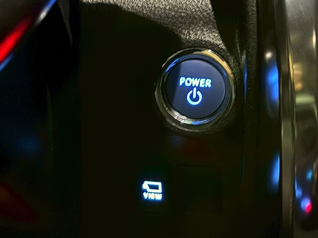 TOYOTA豐田 ALPHARD  第9張相片