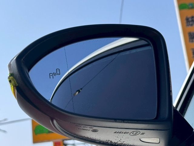 VOLKSWAGEN福斯 GOLF GTI  第11張相片