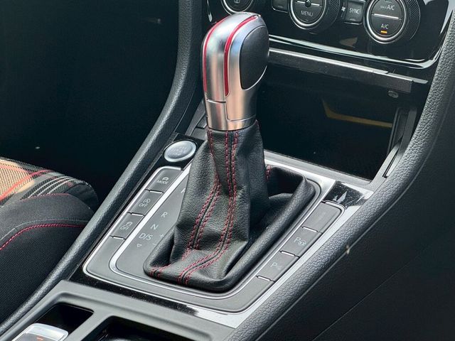 VOLKSWAGEN福斯 GOLF GTI  第15張相片