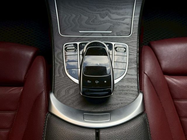 M-BENZ賓士 C300  第12張相片