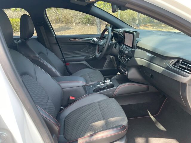 FORD福特 FOCUS  第18張相片