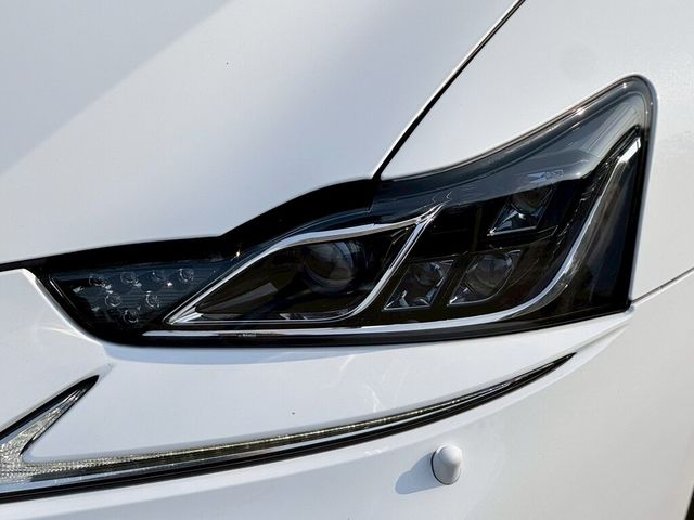 LEXUS凌志 IS 300  第6張相片