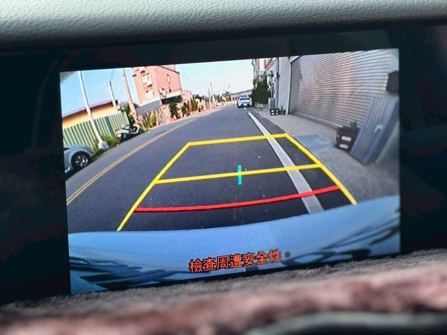 LEXUS凌志 IS 300  第12張相片