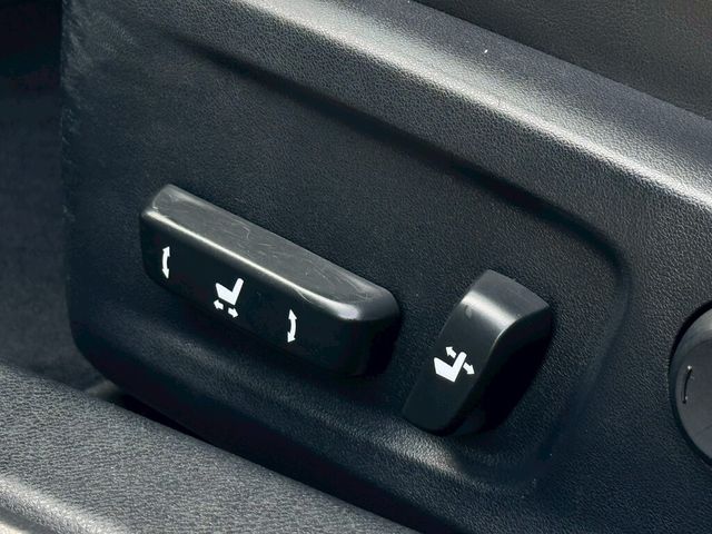 LEXUS凌志 IS 300  第18張相片