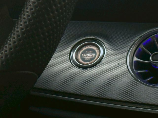 M-BENZ賓士 E200  第6張相片