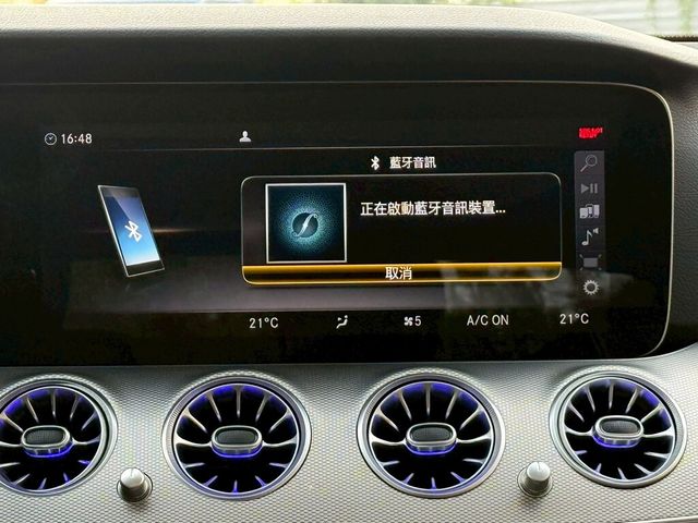 M-BENZ賓士 E200  第8張相片