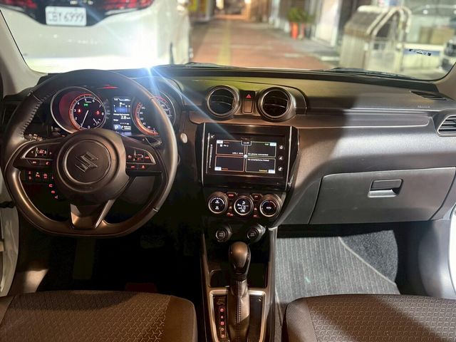 SUZUKI鈴木 SWIFT  第5張相片