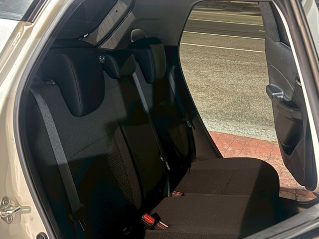 SUZUKI鈴木 SWIFT  第9張相片