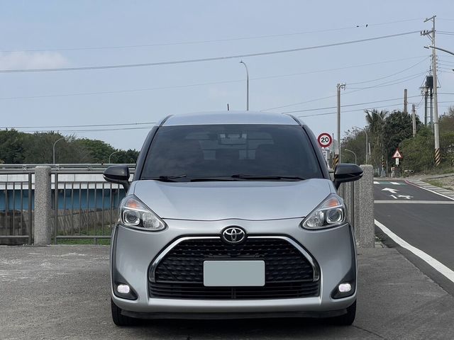 TOYOTA豐田 SIENTA  第2張相片