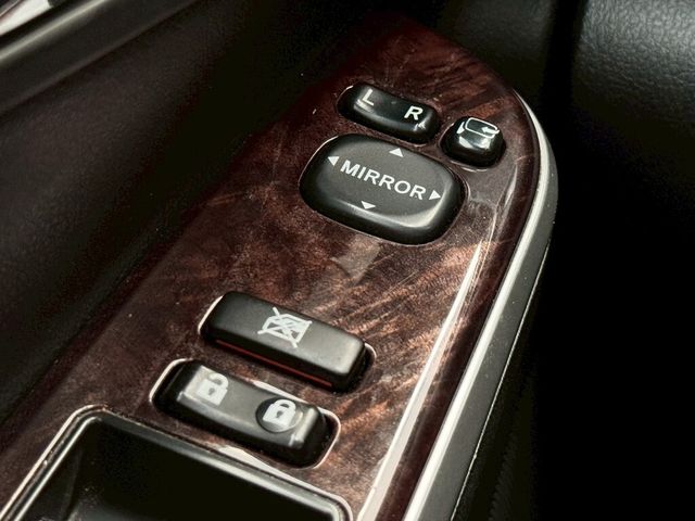 TOYOTA豐田 CAMRY  第7張相片