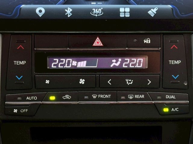 TOYOTA豐田 CAMRY  第10張相片