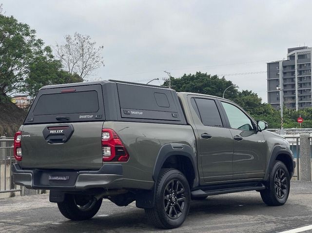 TOYOTA豐田 HILUX  第4張相片