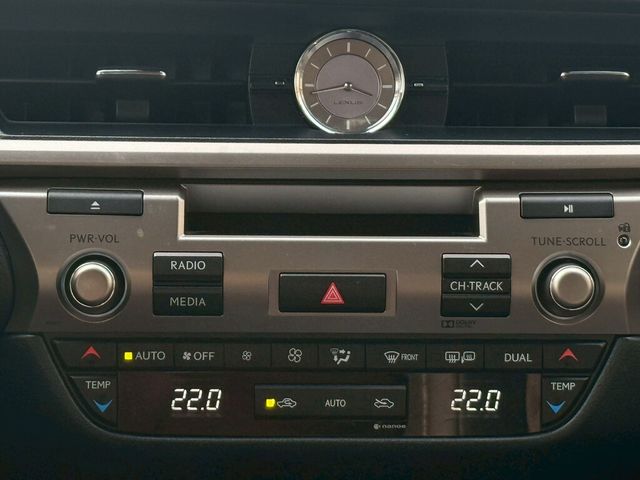 LEXUS凌志 ES200  第11張相片