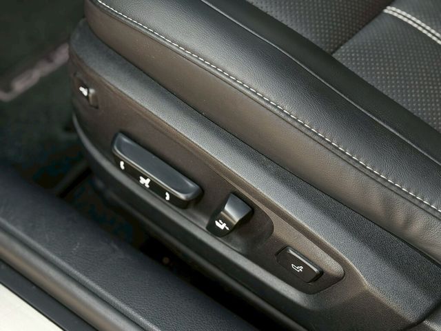 LEXUS凌志 ES200  第16張相片