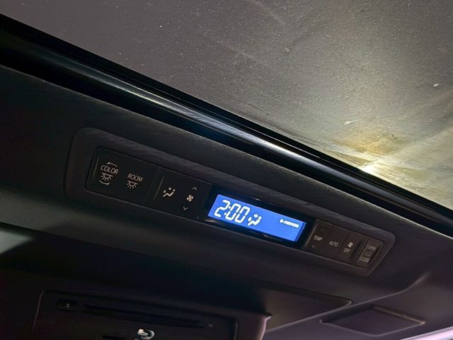 TOYOTA豐田 ALPHARD  第13張相片