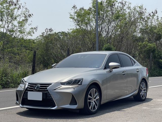 LEXUS凌志 IS 300  第1張相片