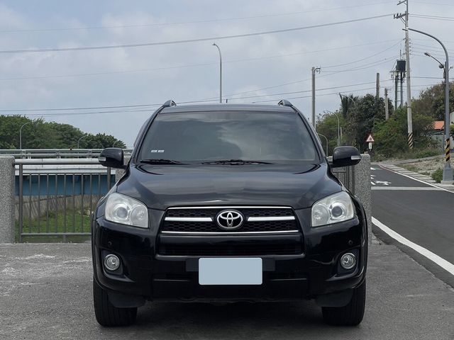 TOYOTA豐田 RAV4  第2張相片