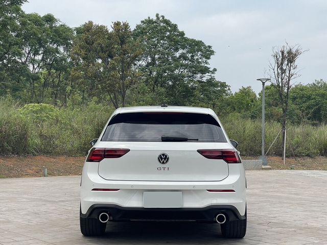 VOLKSWAGEN福斯 GOLF GTI  第3張相片