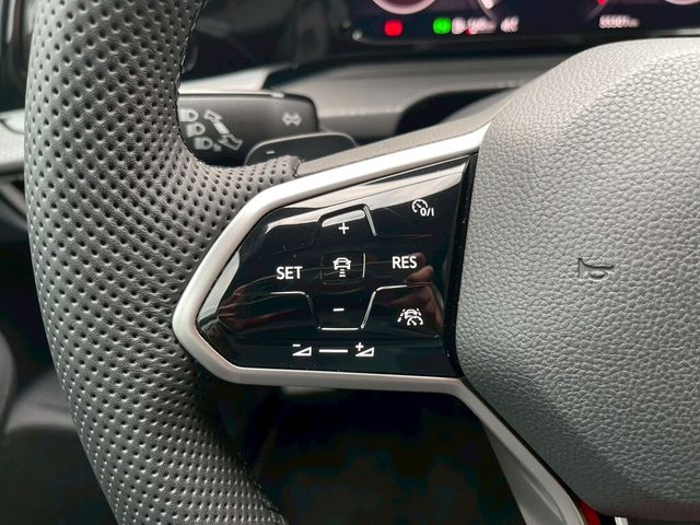 VOLKSWAGEN福斯 GOLF GTI  第7張相片