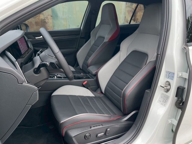 VOLKSWAGEN福斯 GOLF GTI  第18張相片