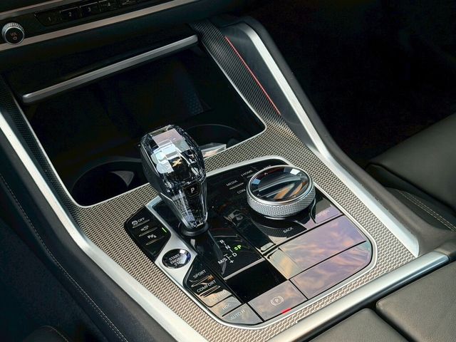 BMW寶馬 X6  第11張相片