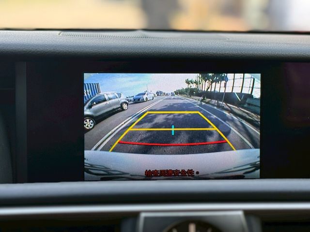 LEXUS凌志 IS 300  第15張相片