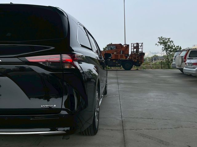 TOYOTA豐田 SIENNA  第5張相片