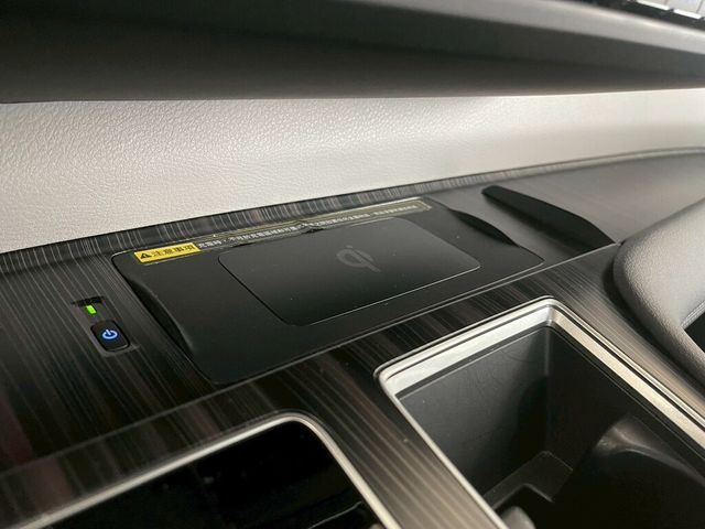 TOYOTA豐田 SIENNA  第13張相片