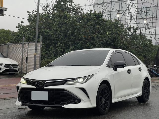 TOYOTA豐田 ALTIS  第1張相片