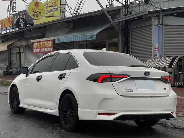 TOYOTA豐田 ALTIS  第4張相片