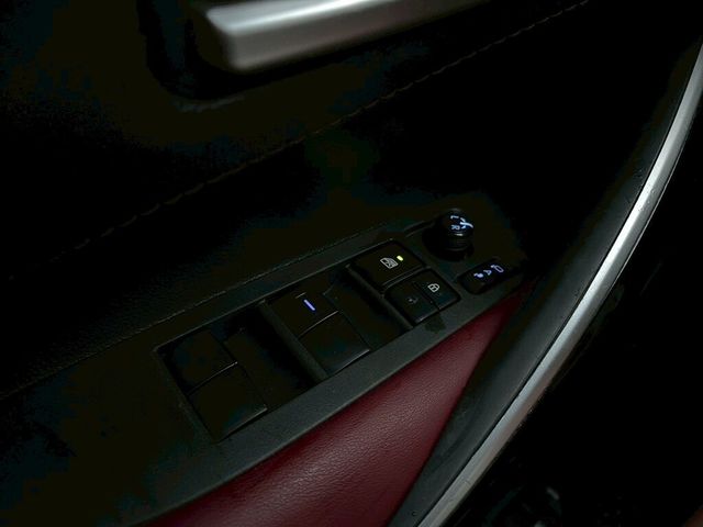 TOYOTA豐田 ALTIS  第11張相片