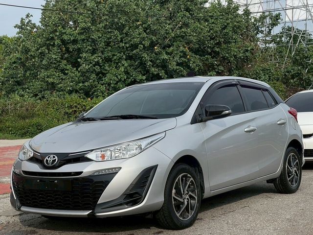 TOYOTA豐田 YARIS  第1張相片