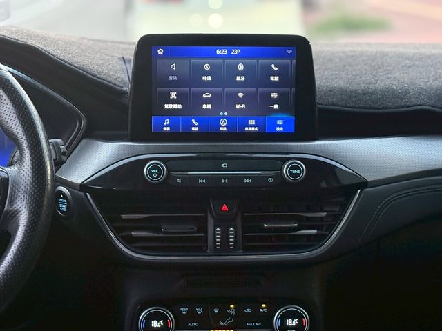 FORD福特 KUGA  第8張相片