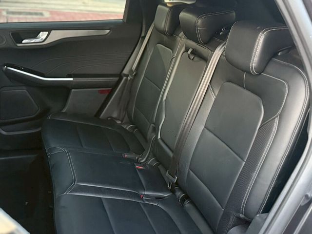 FORD福特 KUGA  第15張相片