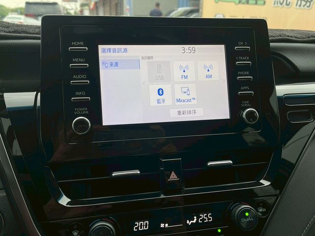 TOYOTA豐田 CAMRY  第10張相片