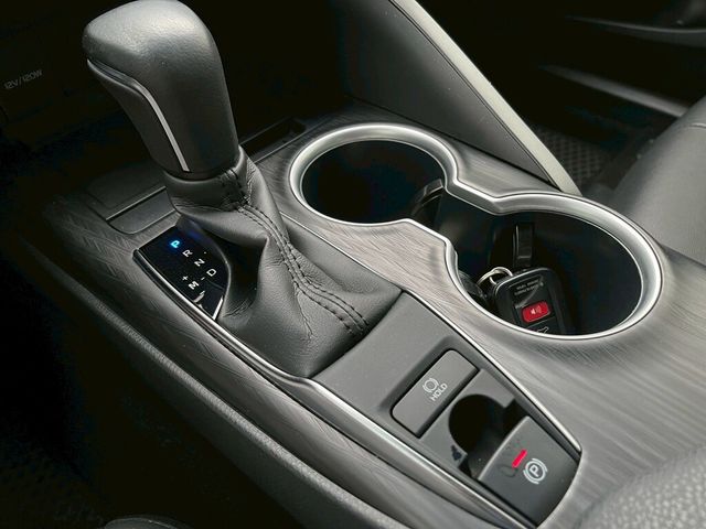 TOYOTA豐田 CAMRY  第12張相片