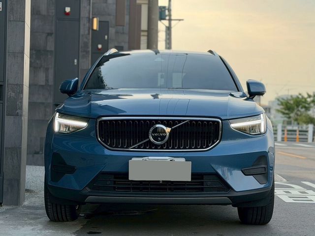 VOLVO富豪 XC40  第2張相片