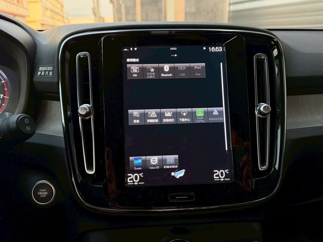 VOLVO富豪 XC40  第11張相片