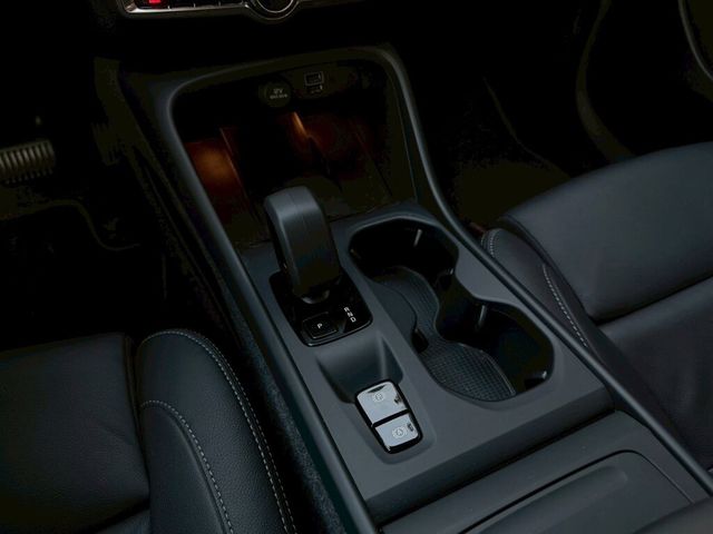 VOLVO富豪 XC40  第12張相片