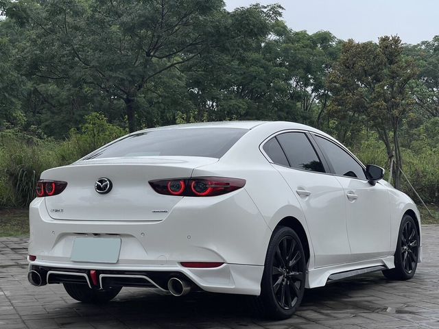MAZDA馬自達 MAZDA 3  第4張相片