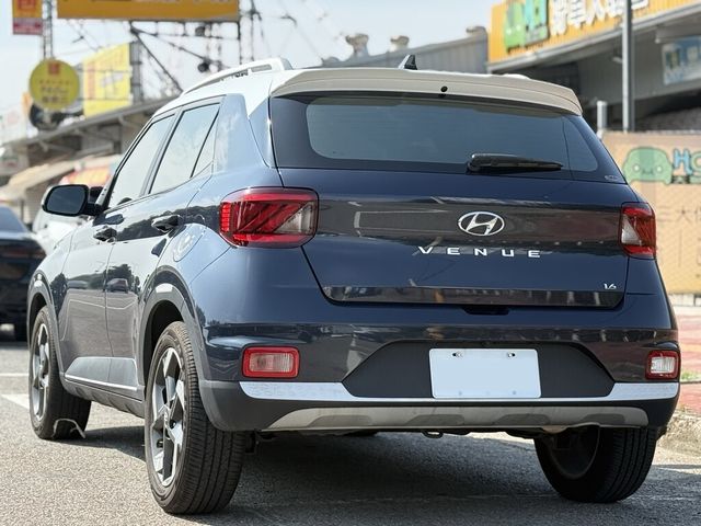 HYUNDAI現代 VENUE  第2張相片