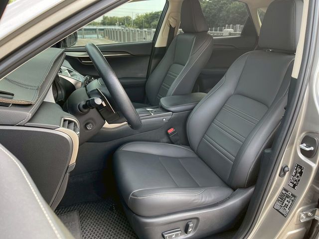 LEXUS凌志 NX200  第16張相片